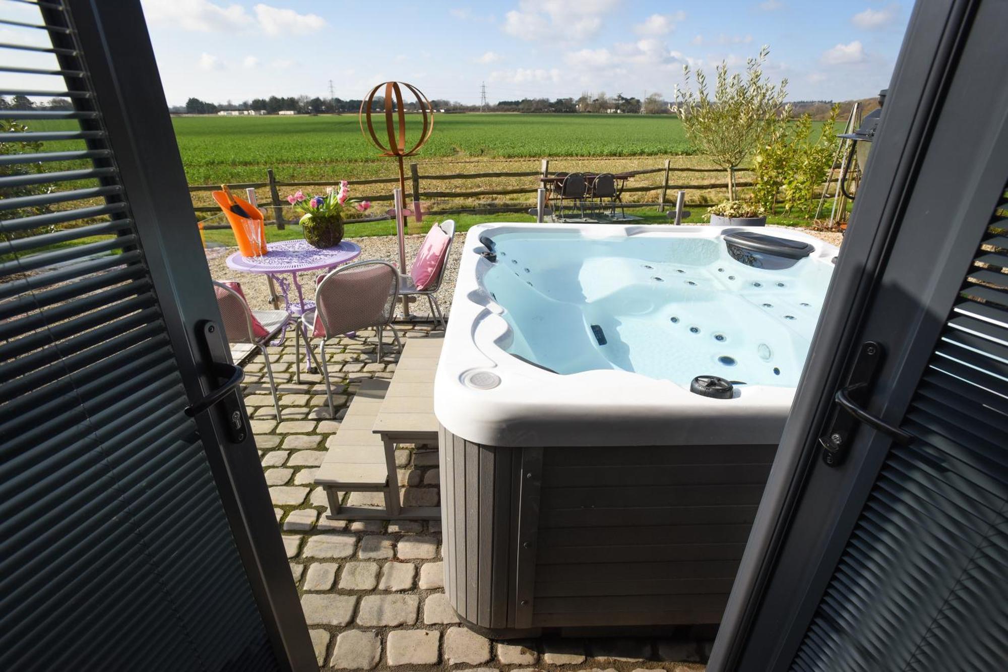 Air Maison - The Cow Shed Wow Factor Countryside Retreat Westbourne  Eksteriør bilde